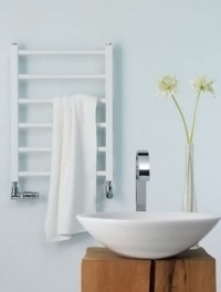 1357_121650_bg_24310