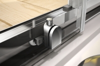 55820_270903_bg_26221